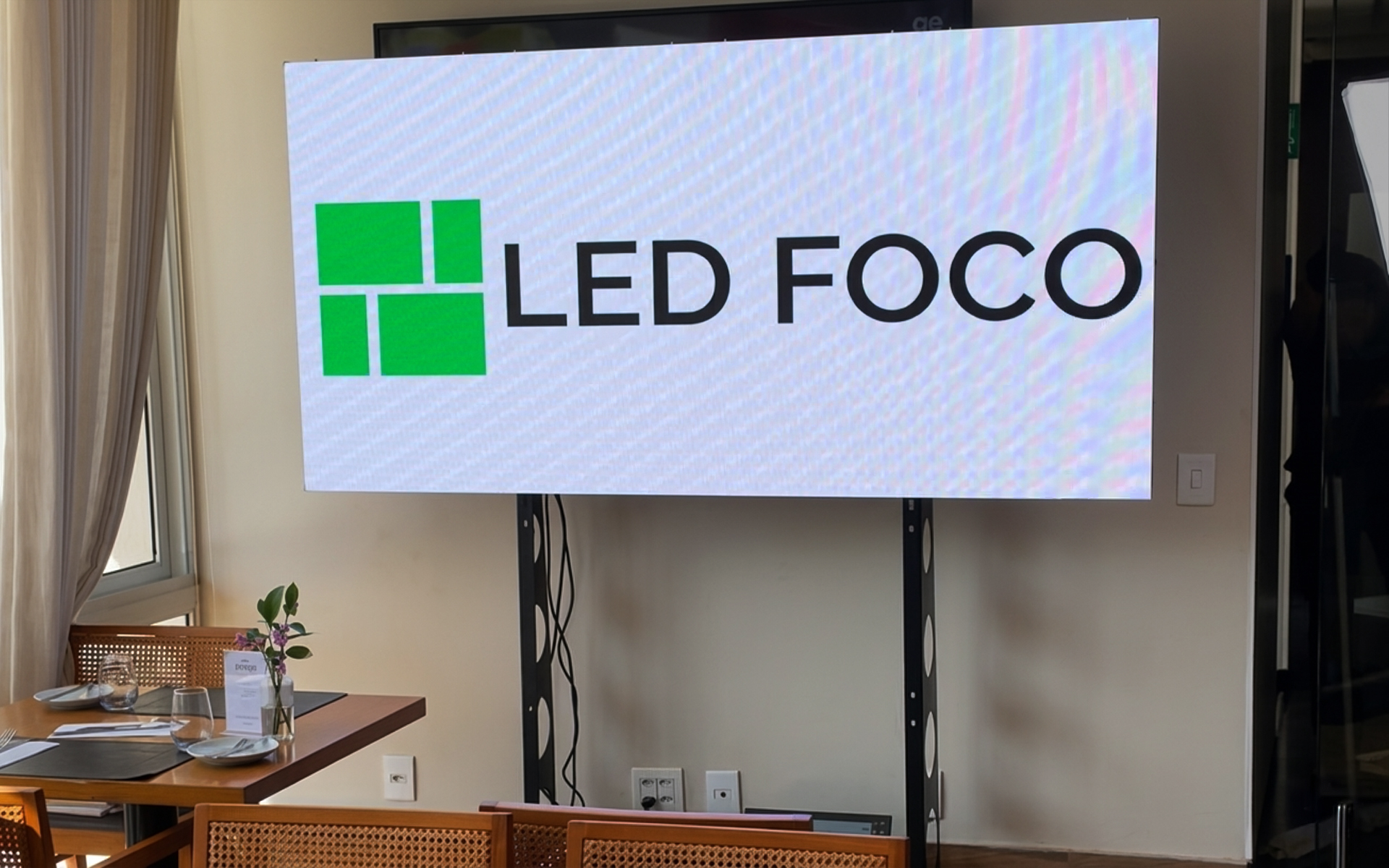 Evento com painel ou totem de LED